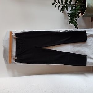 Uniqlo black cropped jeggings, S